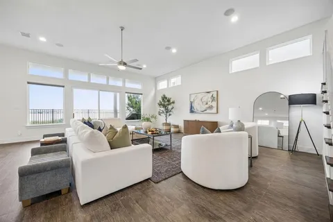 $739,900 | 5238 Lake Terrace Court, Garland, TX 75043