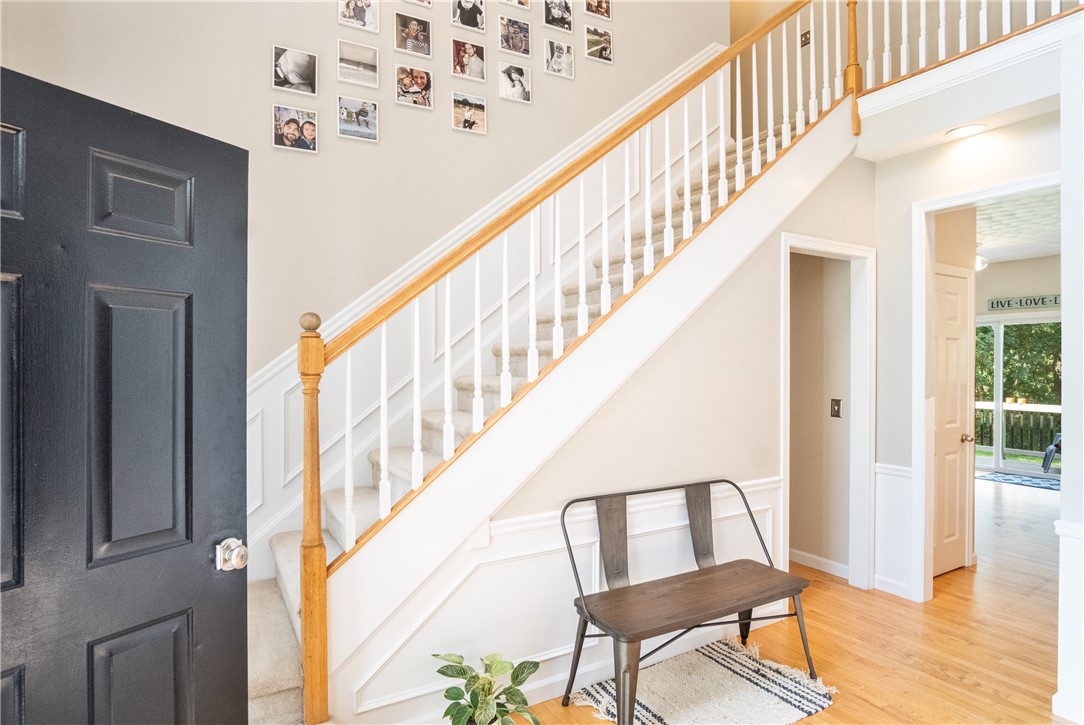 293 Castle Rocks Road Warwick, RI 02886 - Photo 3 of 29 Gallery Image 3