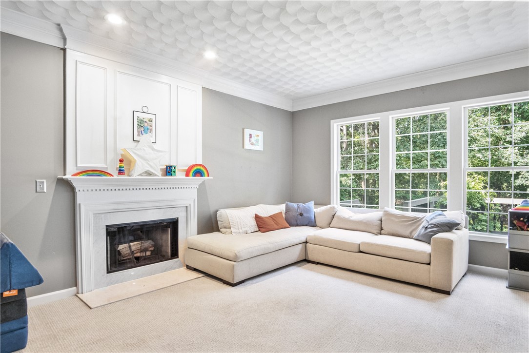 293 Castle Rocks Road Warwick, RI 02886 - Photo 7 of 29 Gallery Image 7