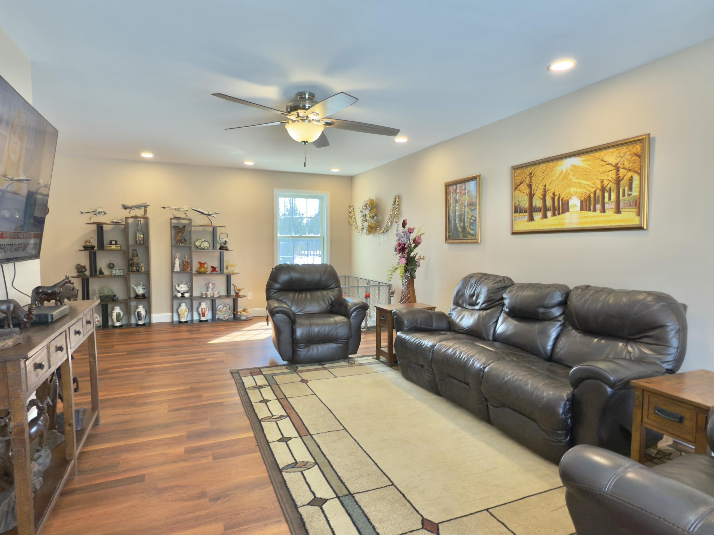 1473 Cumberland Head Road Plattsburgh, NY 12901 - Photo 33 of 90 tempImageEVQ79c