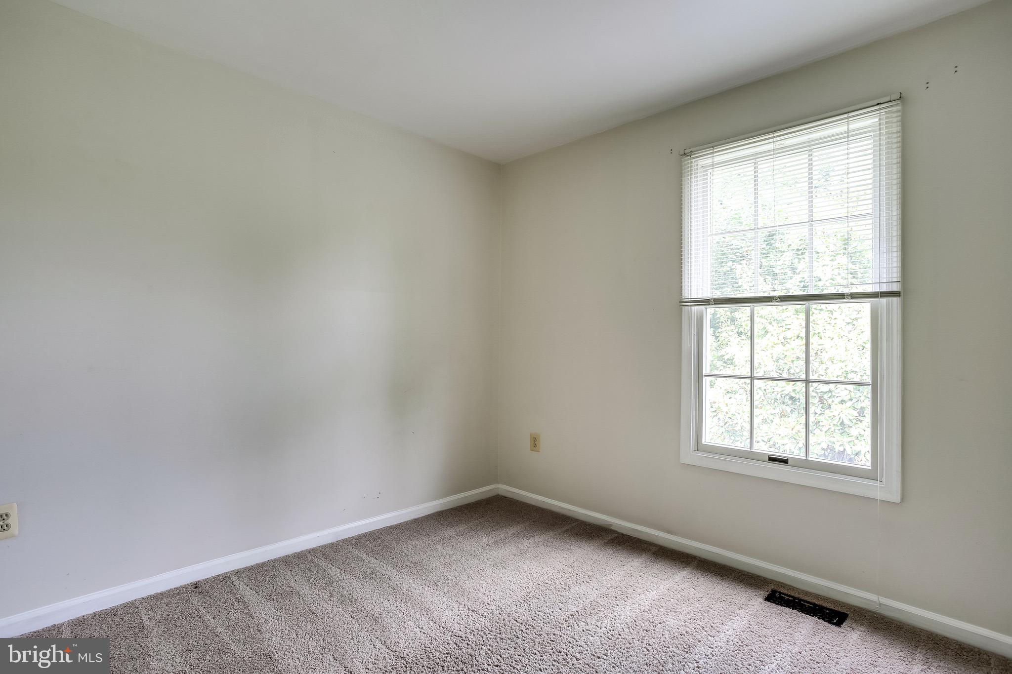 8012 Brightfield Road Ellicott City, MD 21043 - Photo 17 of 31 Gallery Image 17