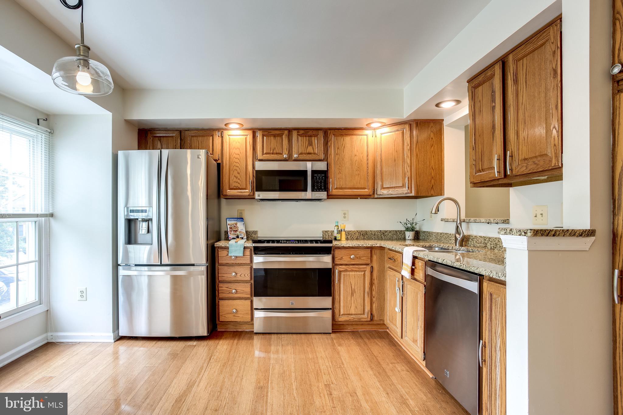 8012 Brightfield Road Ellicott City, MD 21043 - Photo 8 of 31 Gallery Image 8