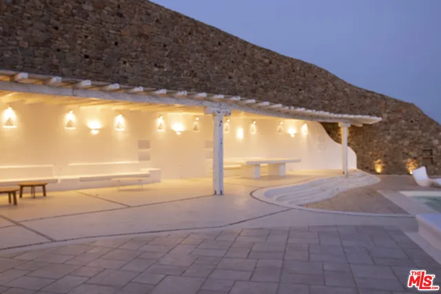 $4,220,000 | 0 East Mykonos Greece, Other, XX 0
