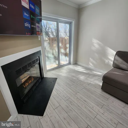 $2,500 | 255 South Pickett Street, Unit 102, Alexandria, VA 22304