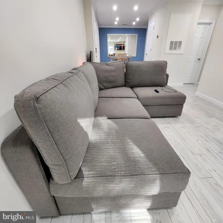 $2,500 | 255 South Pickett Street, Unit 102, Alexandria, VA 22304