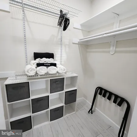 $2,500 | 255 South Pickett Street, Unit 102, Alexandria, VA 22304