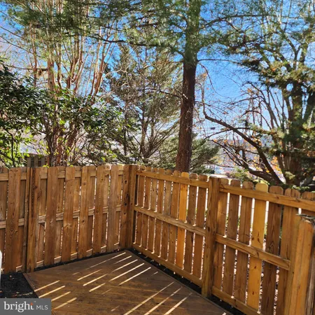 $2,500 | 255 South Pickett Street, Unit 102, Alexandria, VA 22304