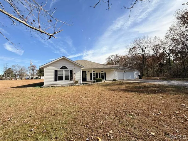 $259,900 | 12705 Hwy Pp, Dixon, MO 65459