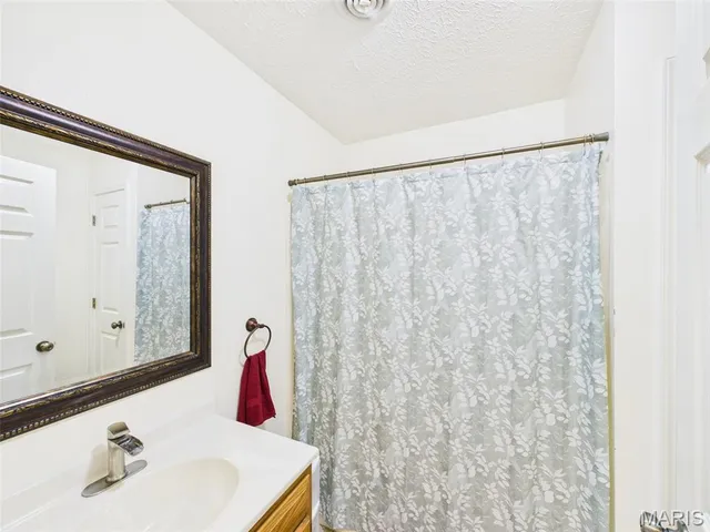 $259,900 | 12705 Hwy Pp, Dixon, MO 65459