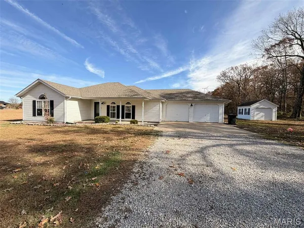 $254,900 | 12705 Hwy Pp, Dixon, MO 65459