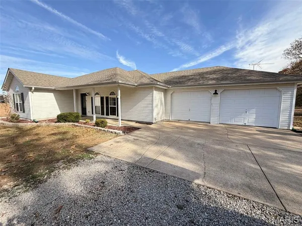 $254,900 | 12705 Hwy Pp, Dixon, MO 65459