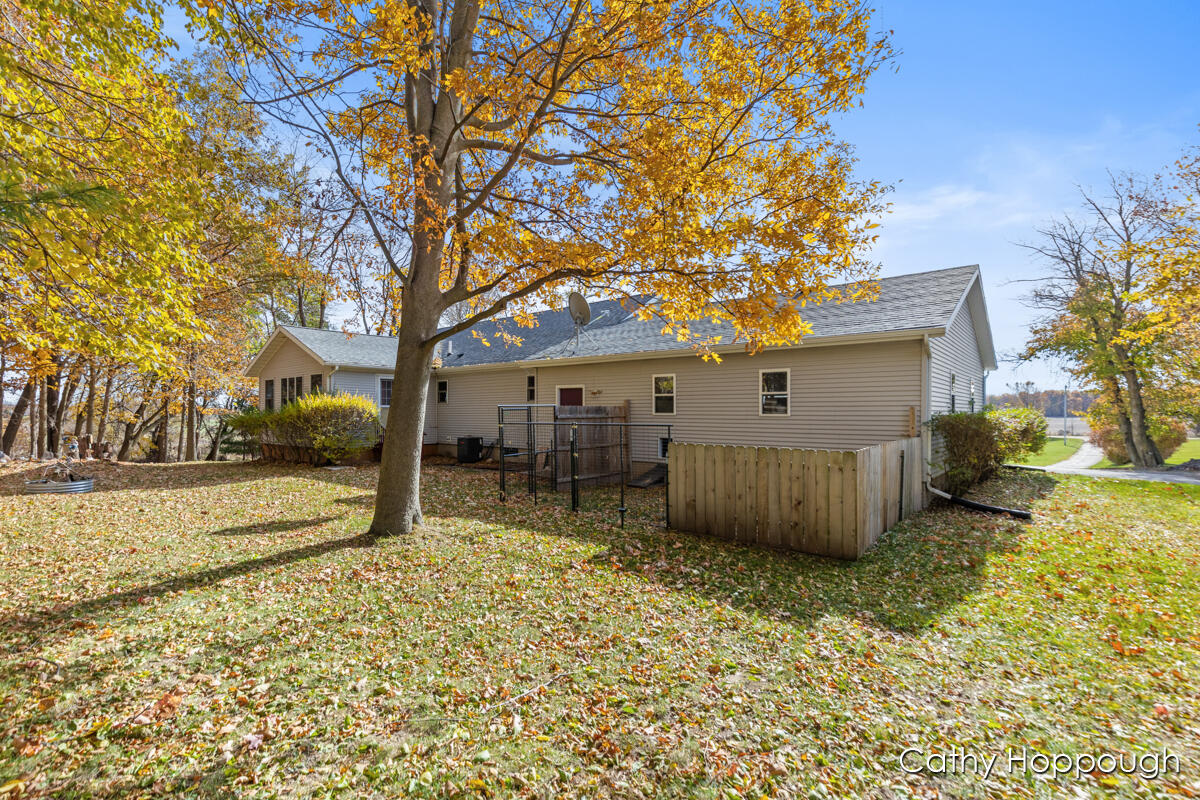 3494 Bradford Road Ionia, MI 48846 - Photo 29 of 48