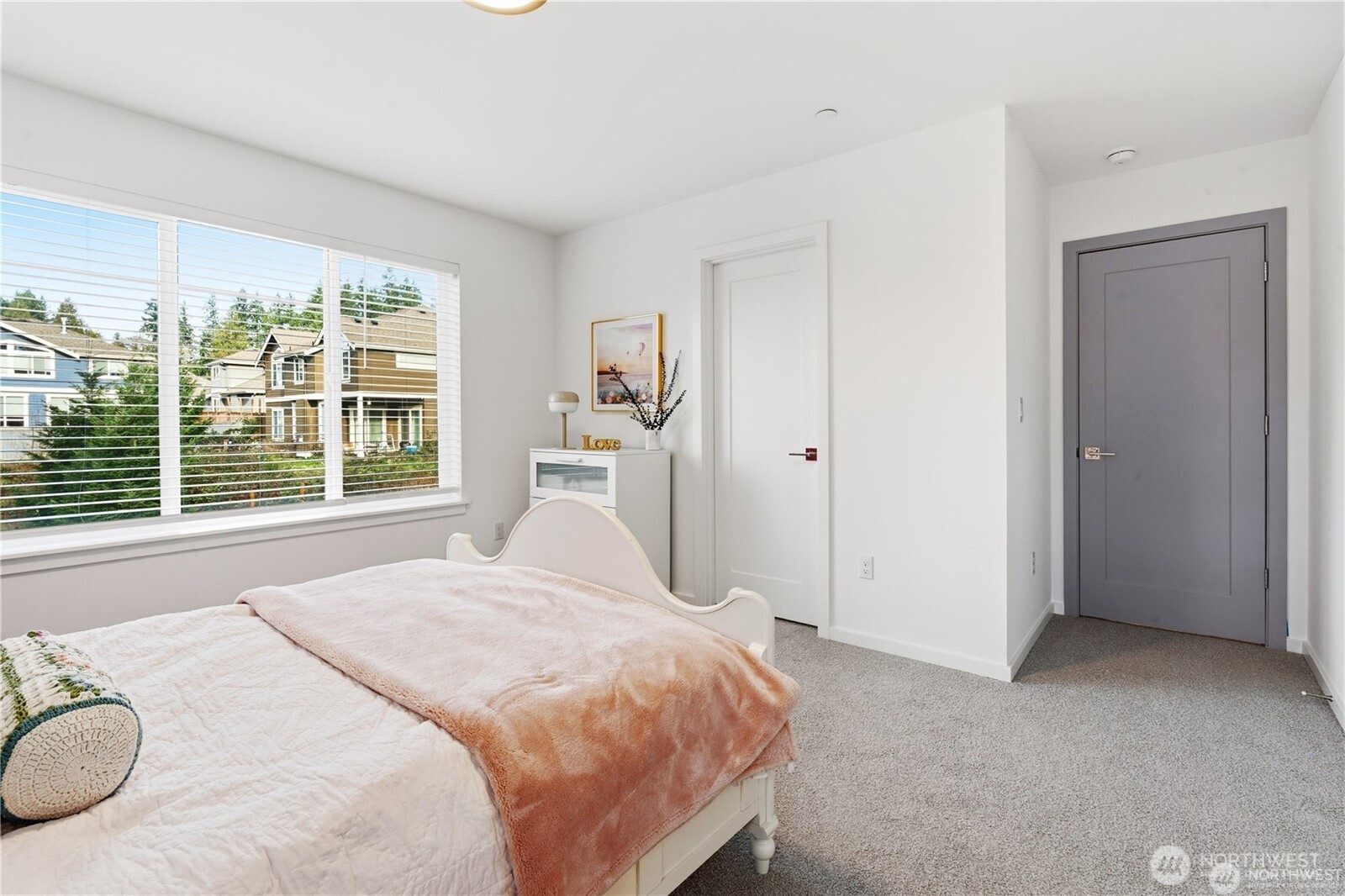 6563 Southeast 8th Street Renton, WA 98059 - Photo 37 of 40