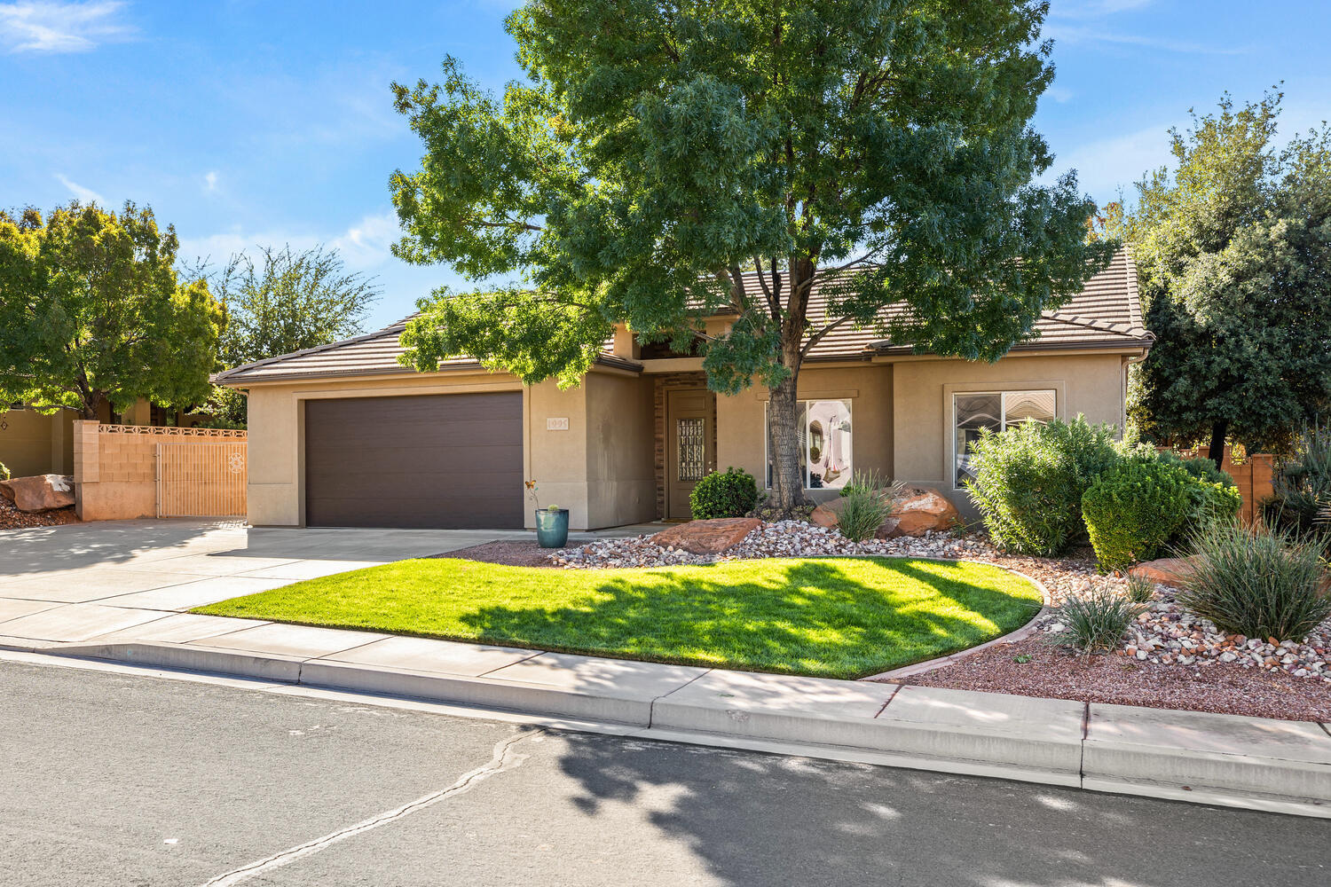 1995 West 1900th Street North St. George, UT 84770 - Photo 1 of 1 1995 W 1900 N St George UT-large-001-039