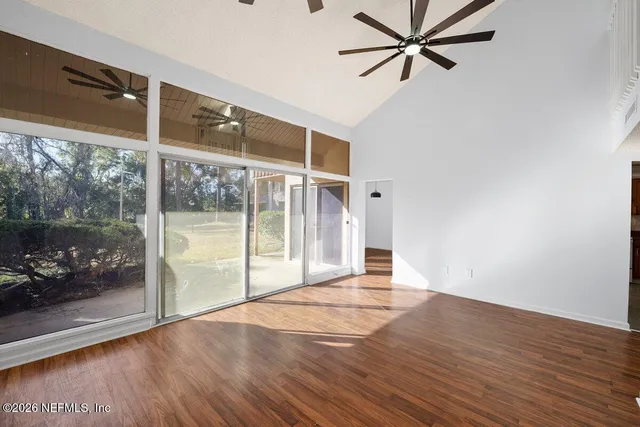 $130,000 | 7100 Cypress Cove Road, Unit 56, Jacksonville, FL 32244