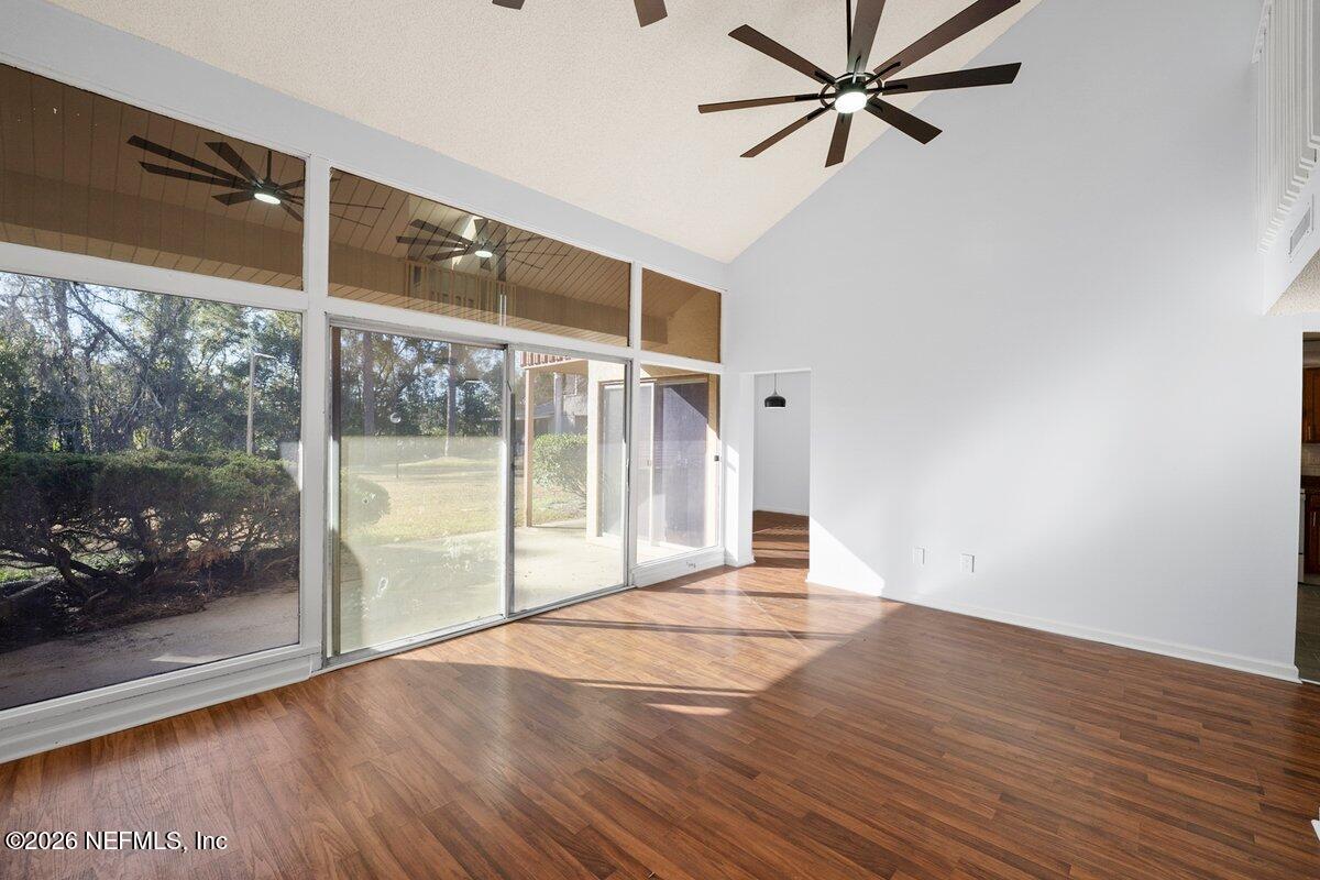 7100 Cypress Cove Road, Unit 56 Jacksonville, FL 32244 - Photo 7 of 21 7RV06608