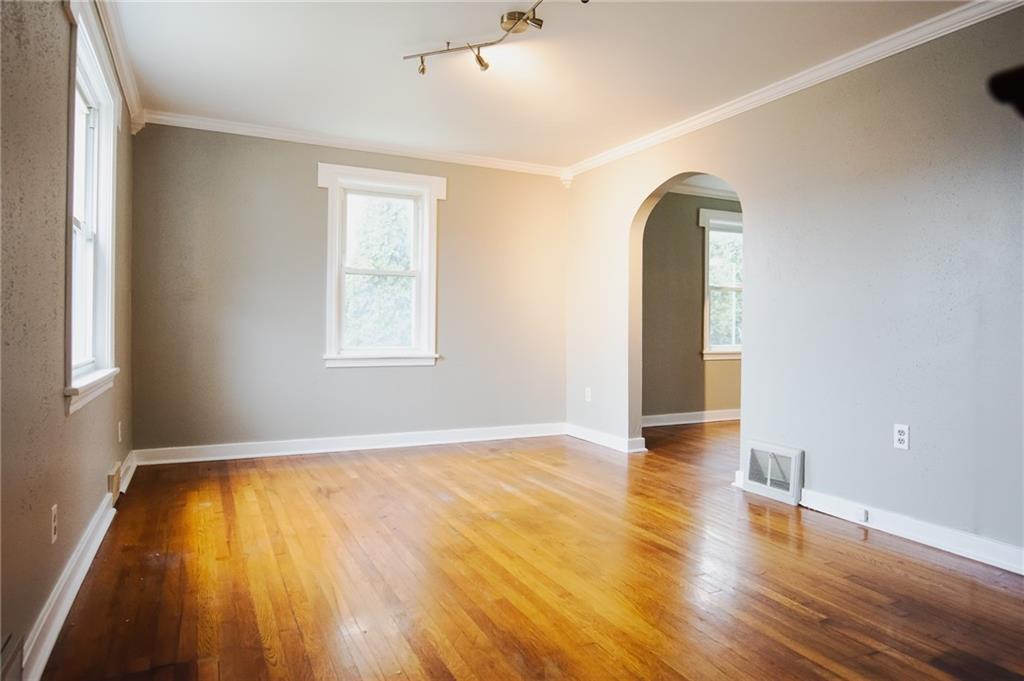 2628 Beaver Road Ambridge, PA 15003 - Photo 4 of 21 Gallery Image 4