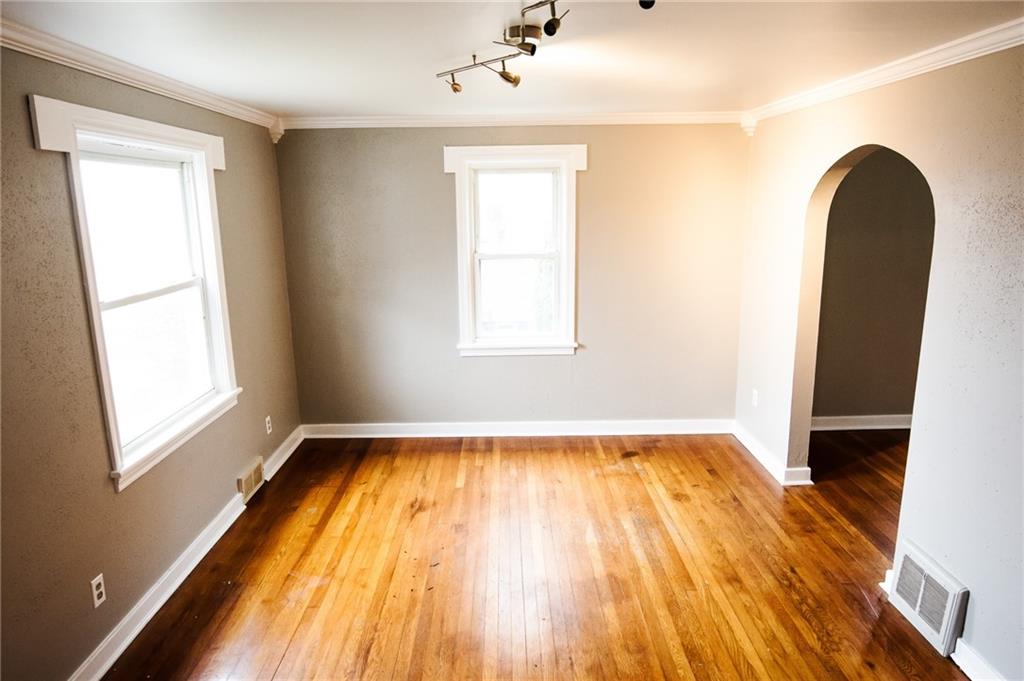 2628 Beaver Road Ambridge, PA 15003 - Photo 5 of 21 Gallery Image 5