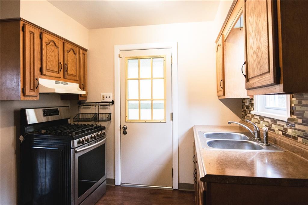 2628 Beaver Road Ambridge, PA 15003 - Photo 8 of 21 Gallery Image 8