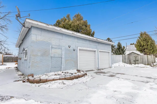 $124,900 | 403 Scherer Avenue, Oconto, WI 54153