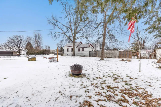 $124,900 | 403 Scherer Avenue, Oconto, WI 54153