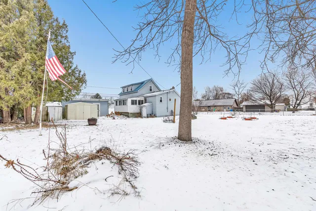 $124,900 | 403 Scherer Avenue, Oconto, WI 54153