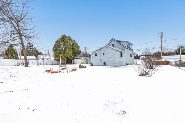 $124,900 | 403 Scherer Avenue, Oconto, WI 54153