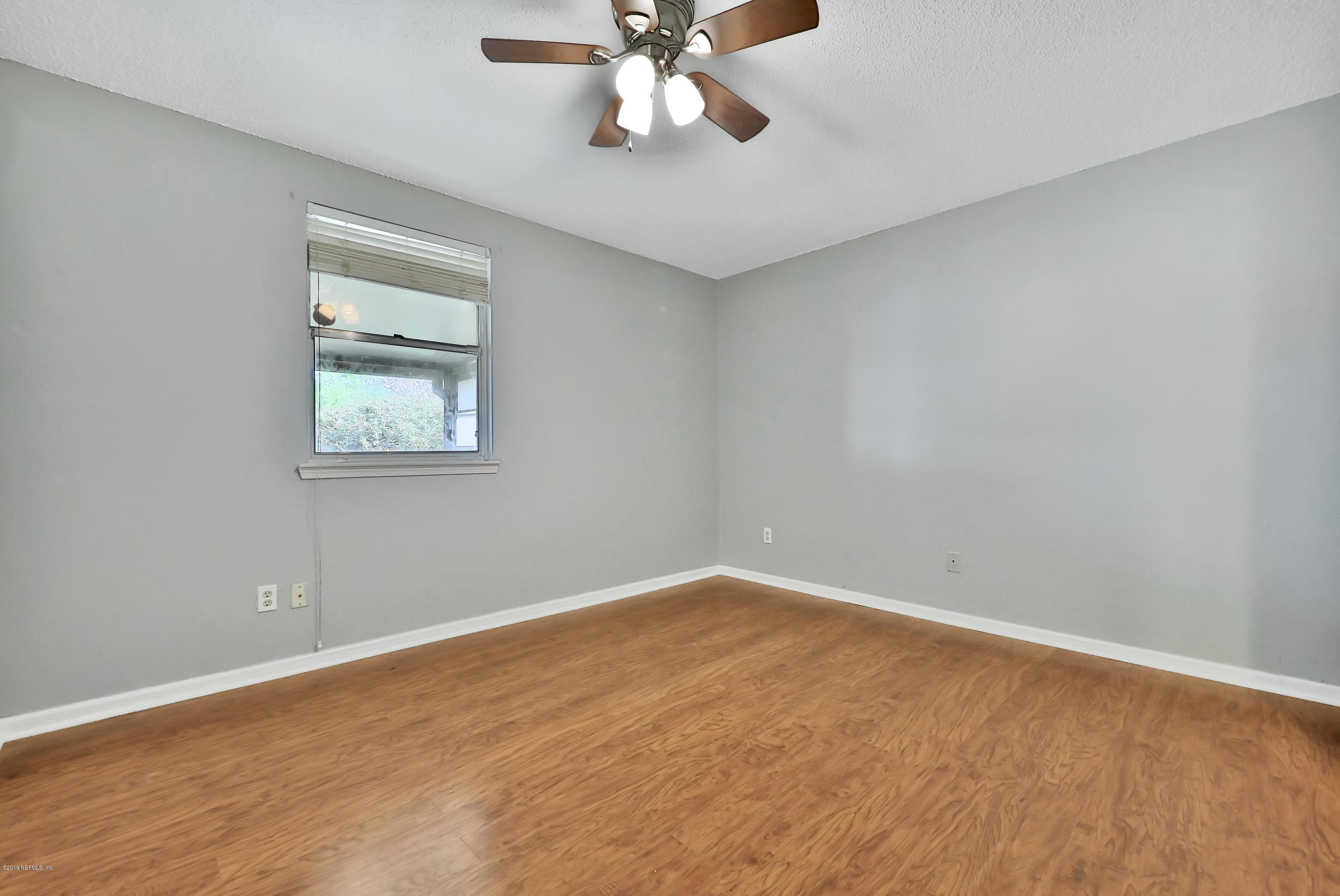 8937 Ivey Road Jacksonville, FL 32216 - Photo 9 of 10 117