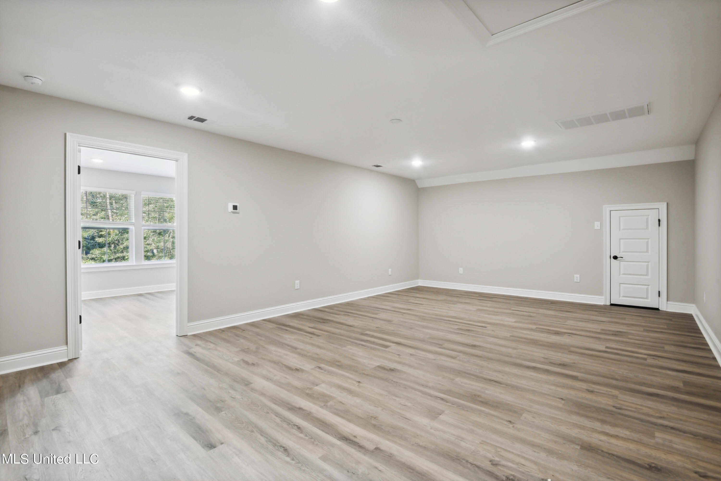 11042 Alphabet Road, Unit 9006 Gulfport, MS 39503 - Photo 14 of 17 Flex space