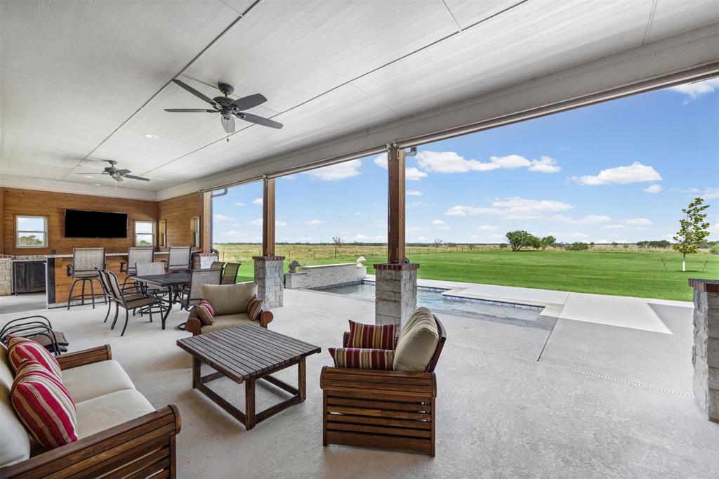 511 Alsdorf Road Ennis, TX 75119 - Photo 30 of 35 Gallery Image 30