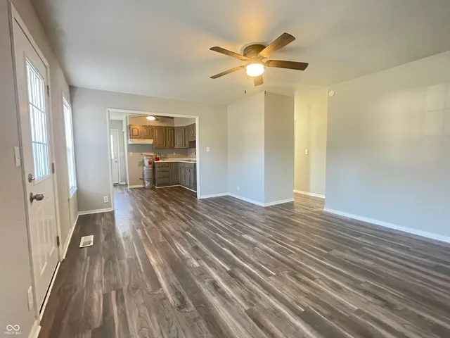 $1,300 | 5225 East 34th Street, Indianapolis, IN 46218