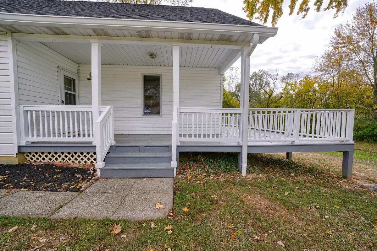 3860 Curve Road Delaware, OH 43015 - Photo 5 of 32