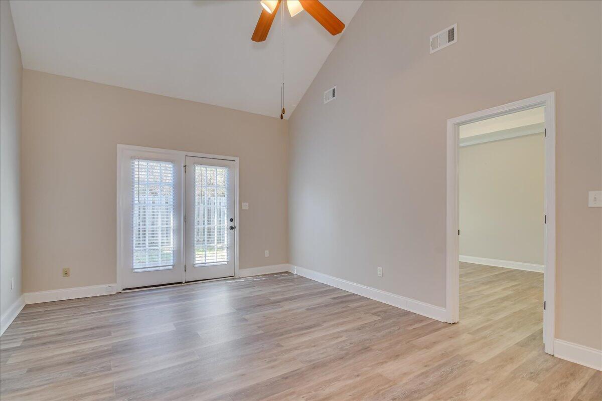358 Bowen Falls Grovetown, GA 30813 - Photo 9 of 33 09-109