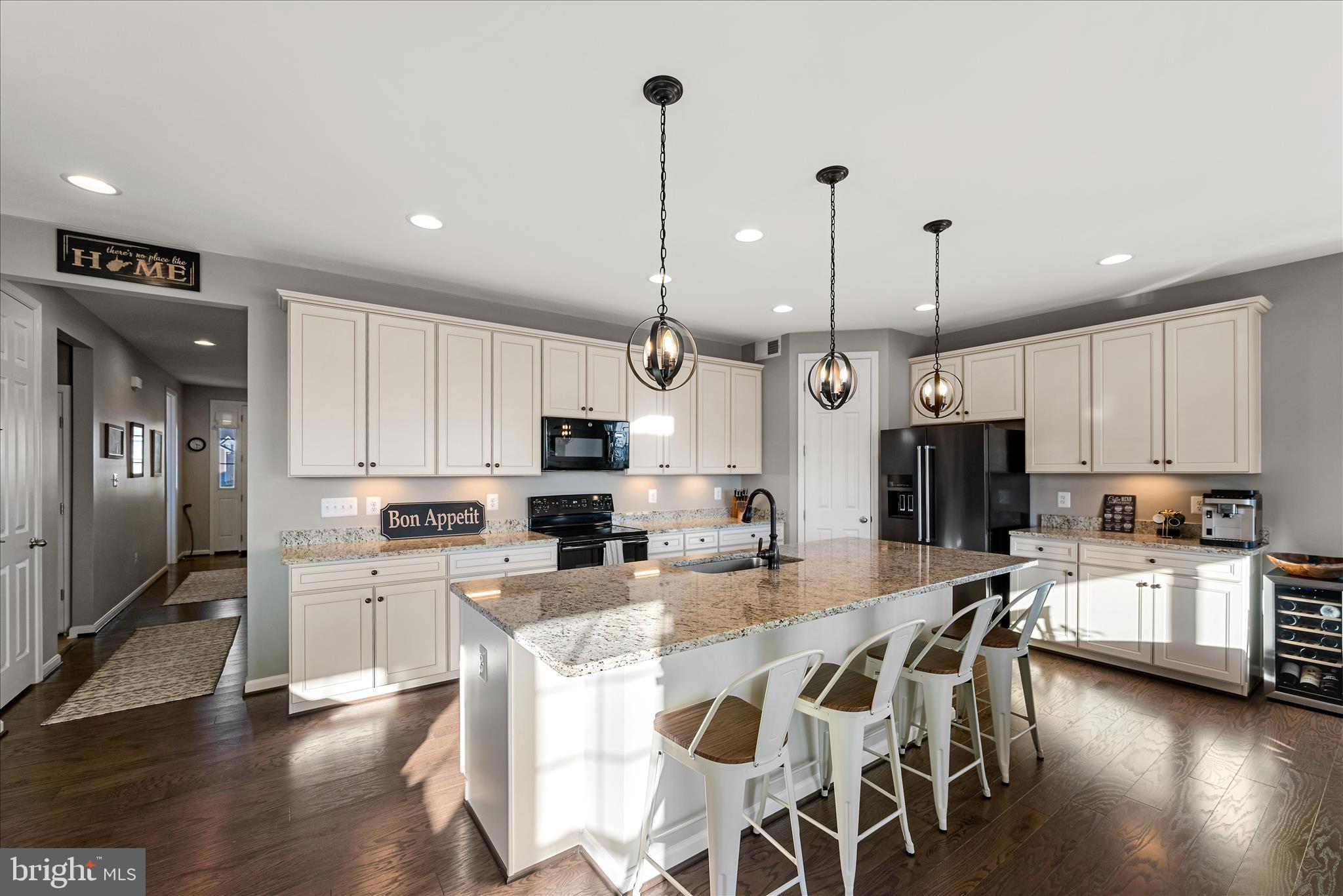 144 Shallow Creek Drive Ranson, WV 25438 - Photo 6 of 69 Eat-in Kitchen