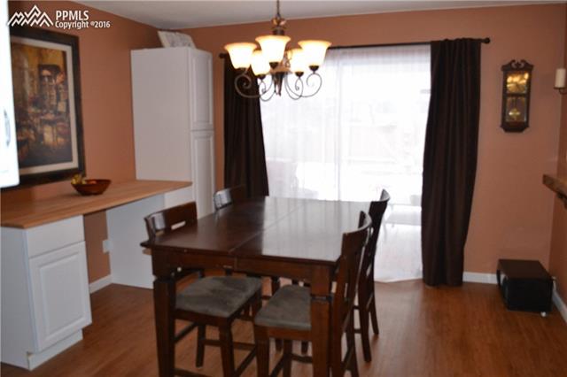 590 Red Cliff Road Colorado Springs, CO 80906 - Photo 10 of 26