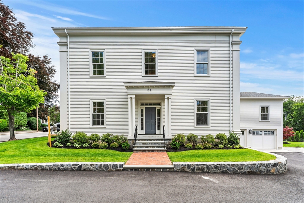 64 Pleasant Street, Unit B Marblehead, MA 01945 - Photo 36 of 37
