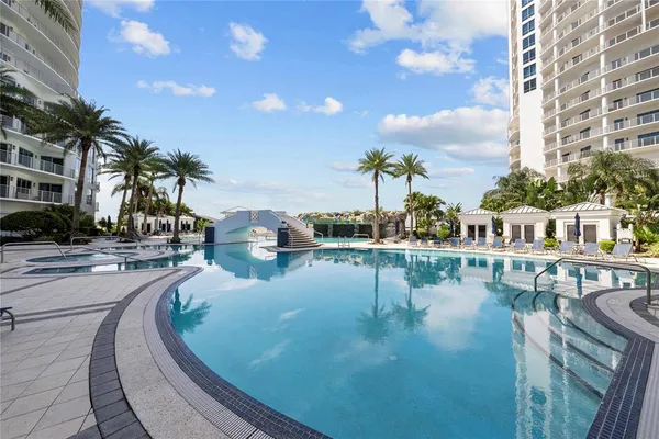 $5,500 | 1209 East Cumberland Avenue, Unit 2103, Tampa, FL 33602