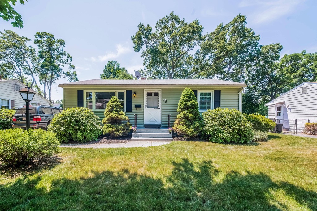 78 Clement Street Springfield, MA 01118 - Photo 2 of 12 Gallery Image 2