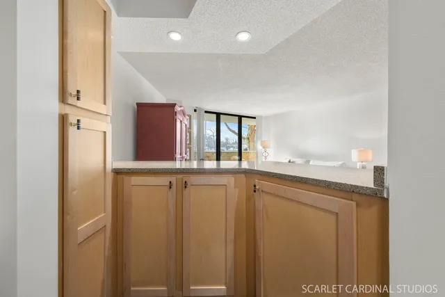 $275,000 | 509 Aurora Avenue, Unit 120, Naperville, IL 60540