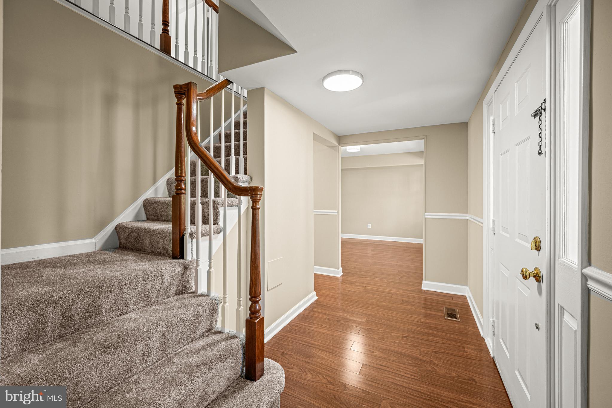 12403 Cedarbrook Lane Laurel, MD 20708 - Photo 4 of 59 Inviting Foyer