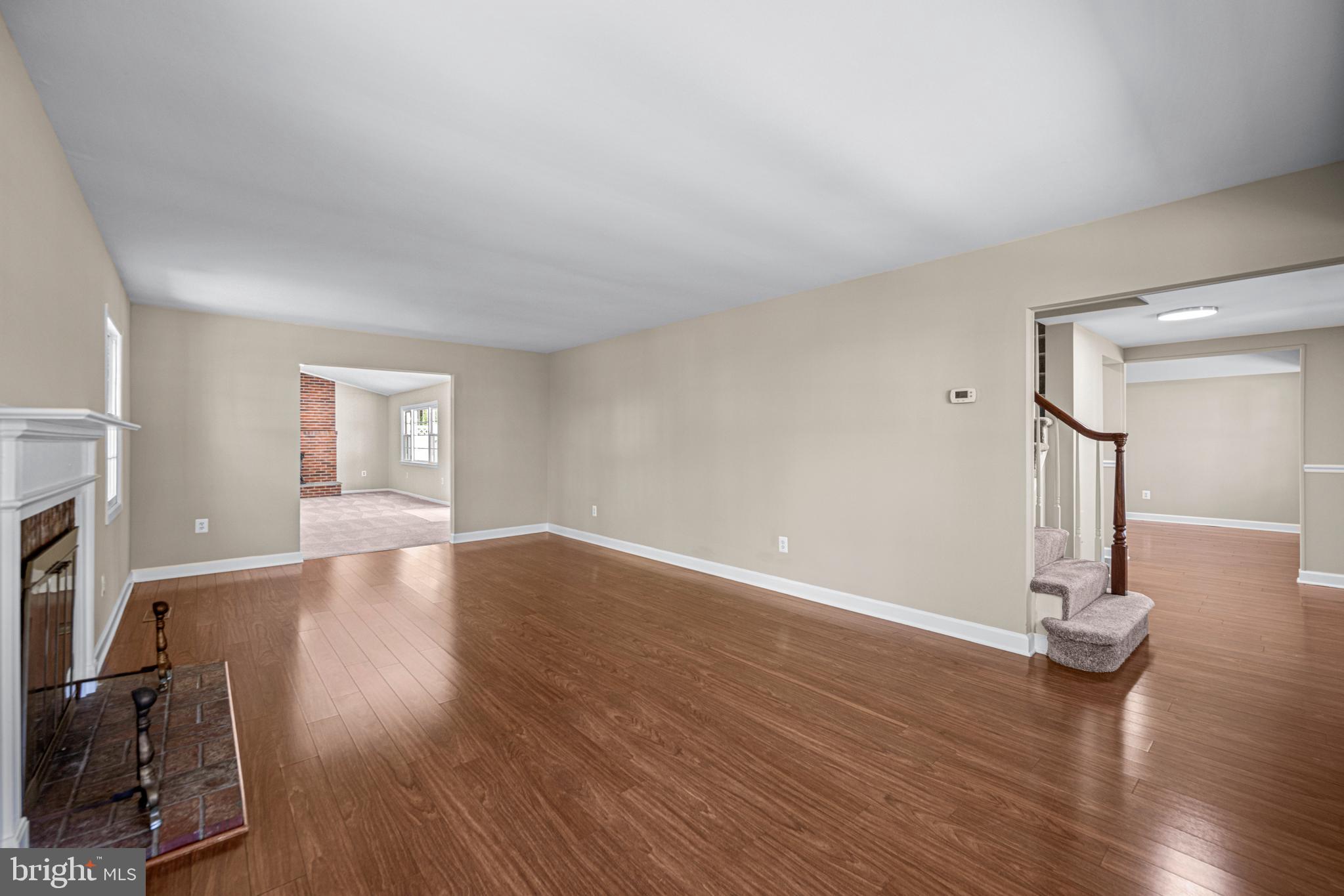 12403 Cedarbrook Lane Laurel, MD 20708 - Photo 7 of 59 Living Room