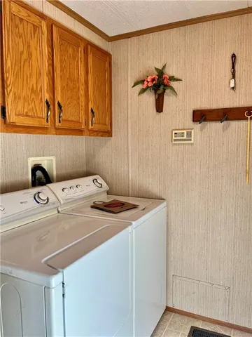 $139,000 | 665 Willow Avenue, Indiana, PA 15701