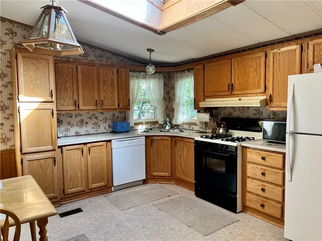 $139,000 | 665 Willow Avenue, Indiana, PA 15701