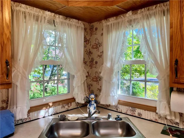 $139,000 | 665 Willow Avenue, Indiana, PA 15701