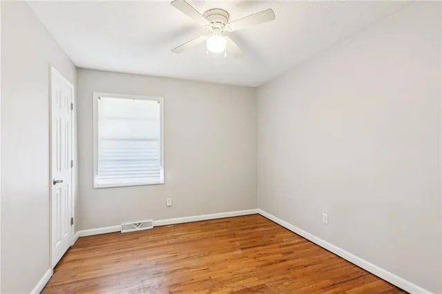 $235,000 | 5601 Northeast San Rafael Drive, Kansas City, MO 64119