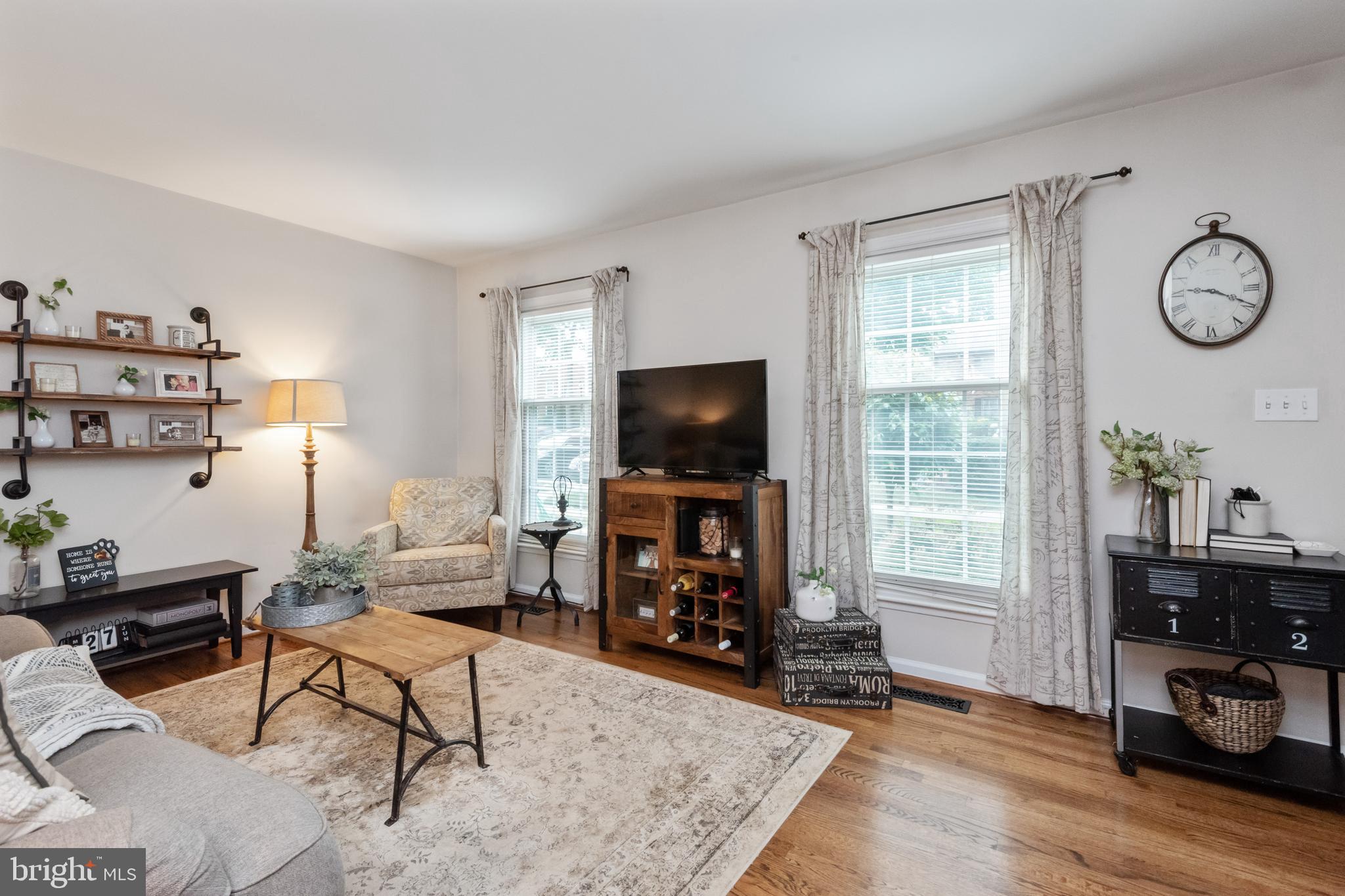 1620 Dryden Way Crofton, MD 21114 - Photo 5 of 33