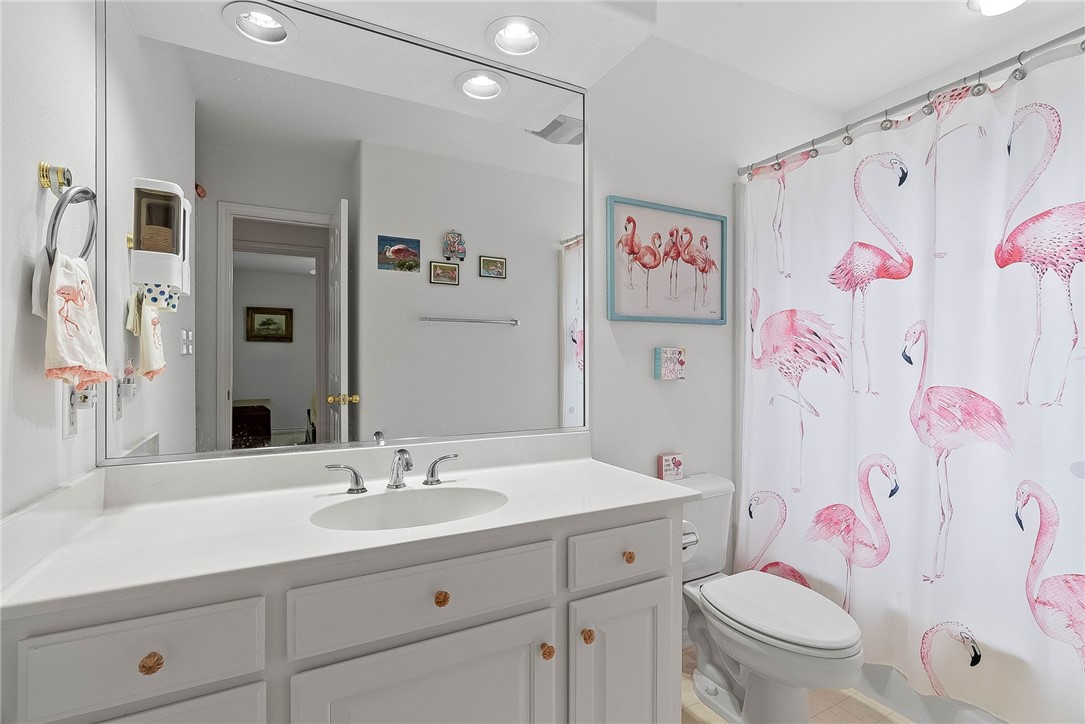 602 Bent Tree Street Rockport, TX 78382 - Photo 12 of 26