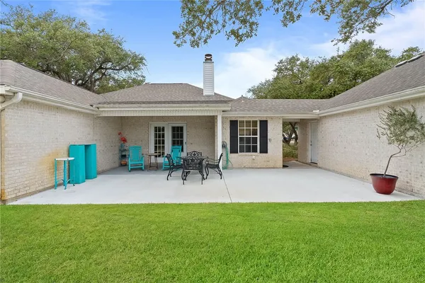 $389,000 | 602 Bent Tree Street, Rockport, TX 78382