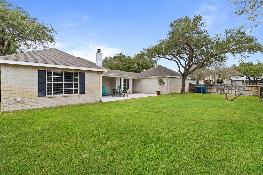 602 Bent Tree Street Rockport, TX 78382 - Photo 21 of 26
