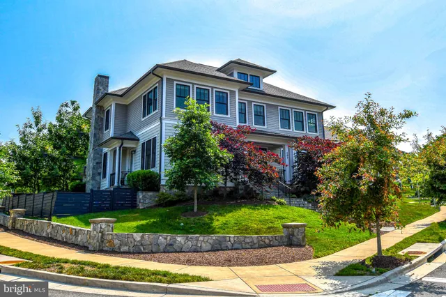 $7,500 | 497 North Abingdon Street, Arlington, VA 22203